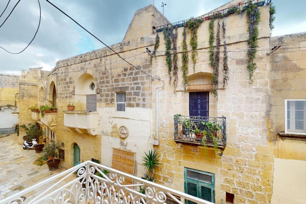 Narrow Street Suite Victoria Dış mekan fotoğraf